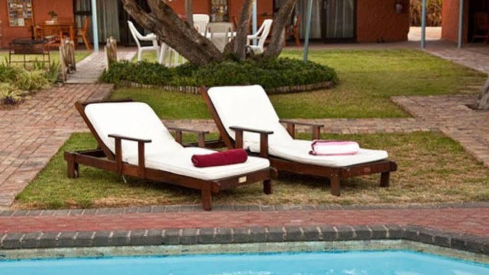 Culdesac Guesthouse Oudtshoorn Exterior foto